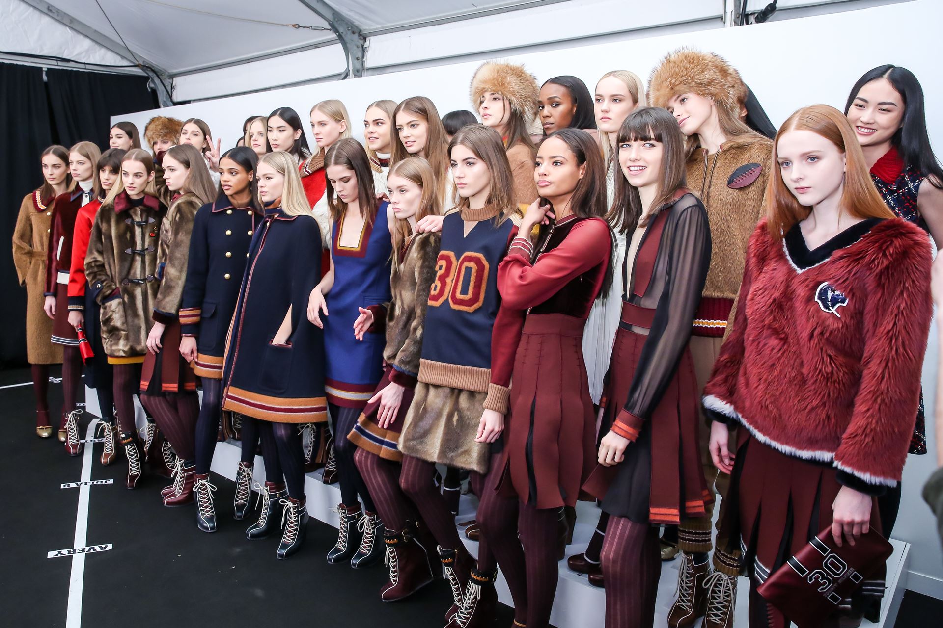 Tommy Hilfiger Takes on Sporty Style for Fall 2015 – Fashion Gone