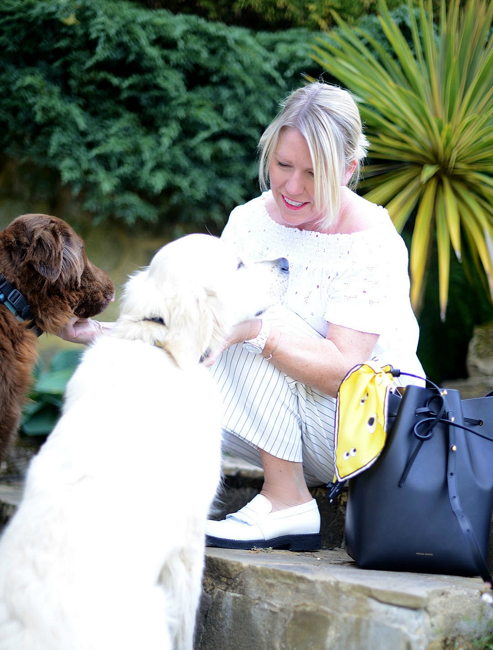 monochrome outfit worn by sara delaney