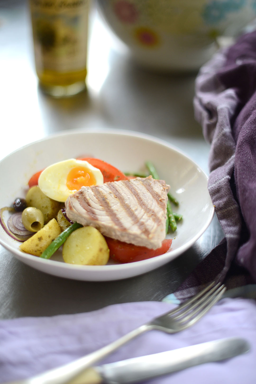 warm tuna nicoise salad recipe with Ruby & Kind photographed by Sara Delaney