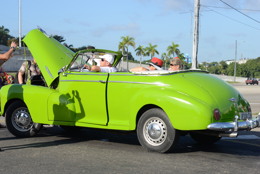 havana cuba photographed by max delaney