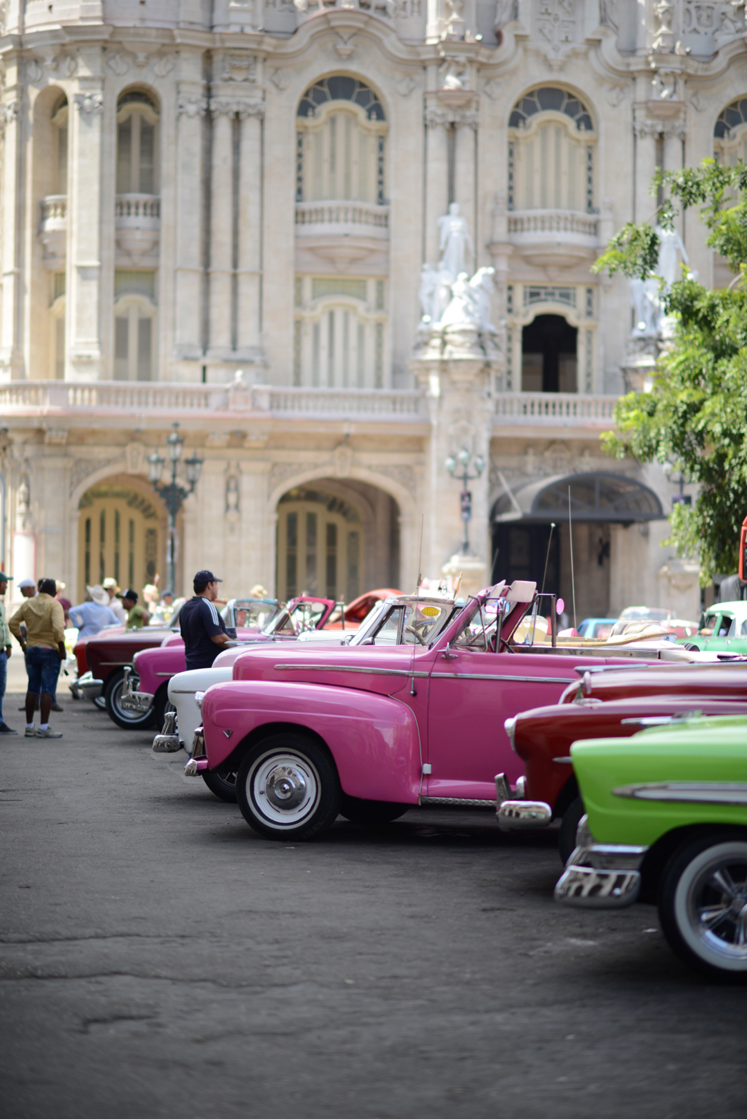 havana cuba photographed by max delaney