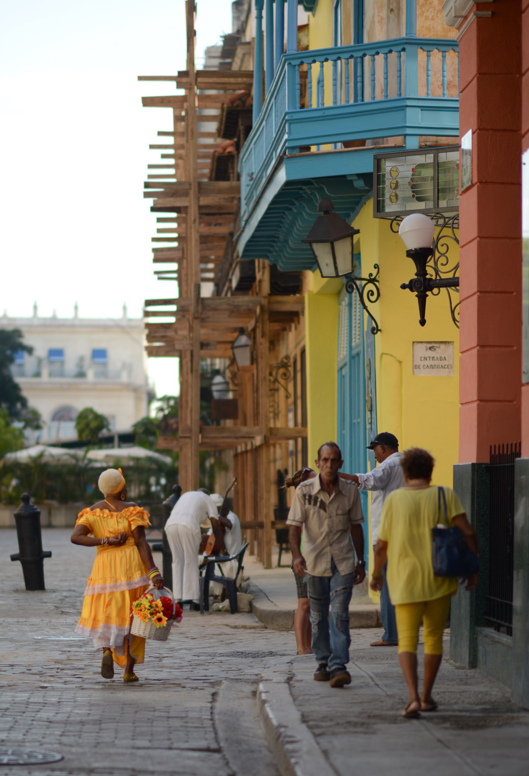 havana cuba photographed by max delaney