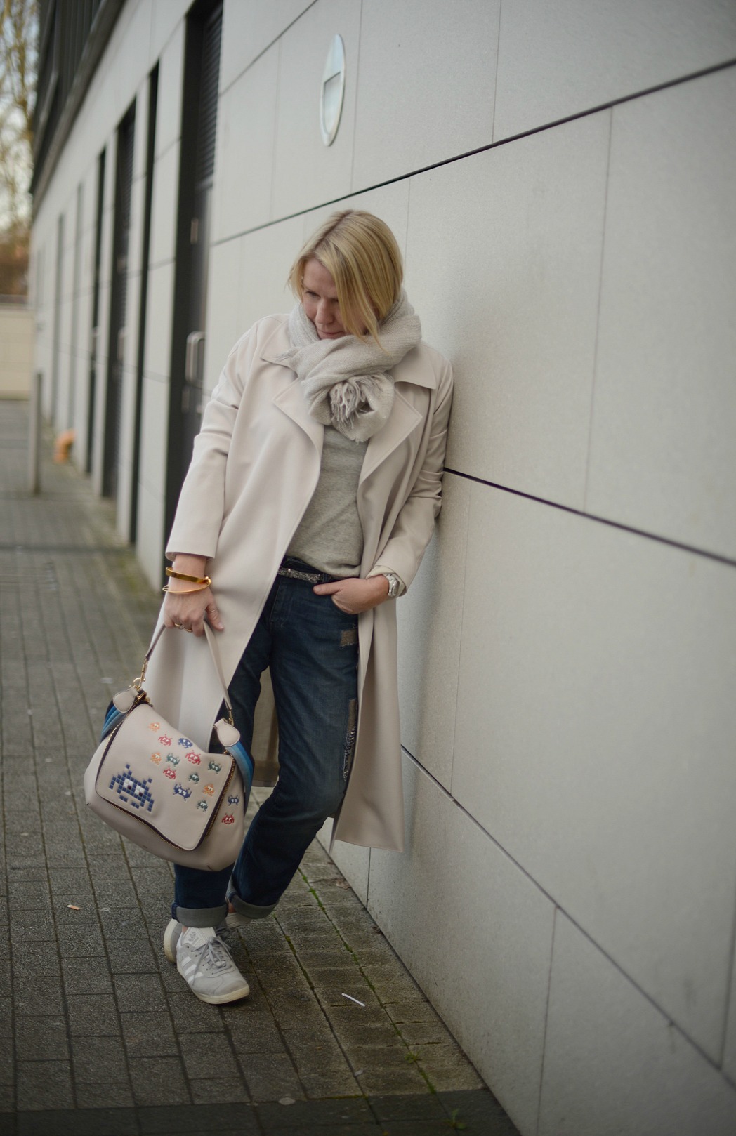 duster coat by the white company worn by stylist and blogger sara delaney