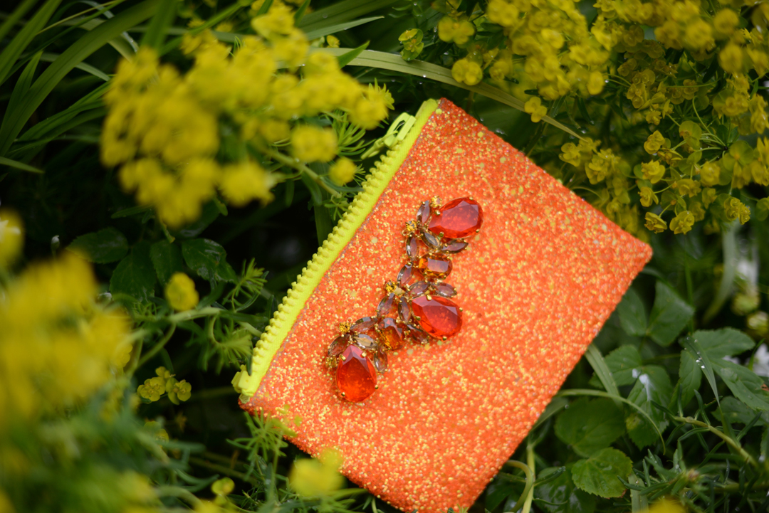 summer clutch edit photographed by sara delaney