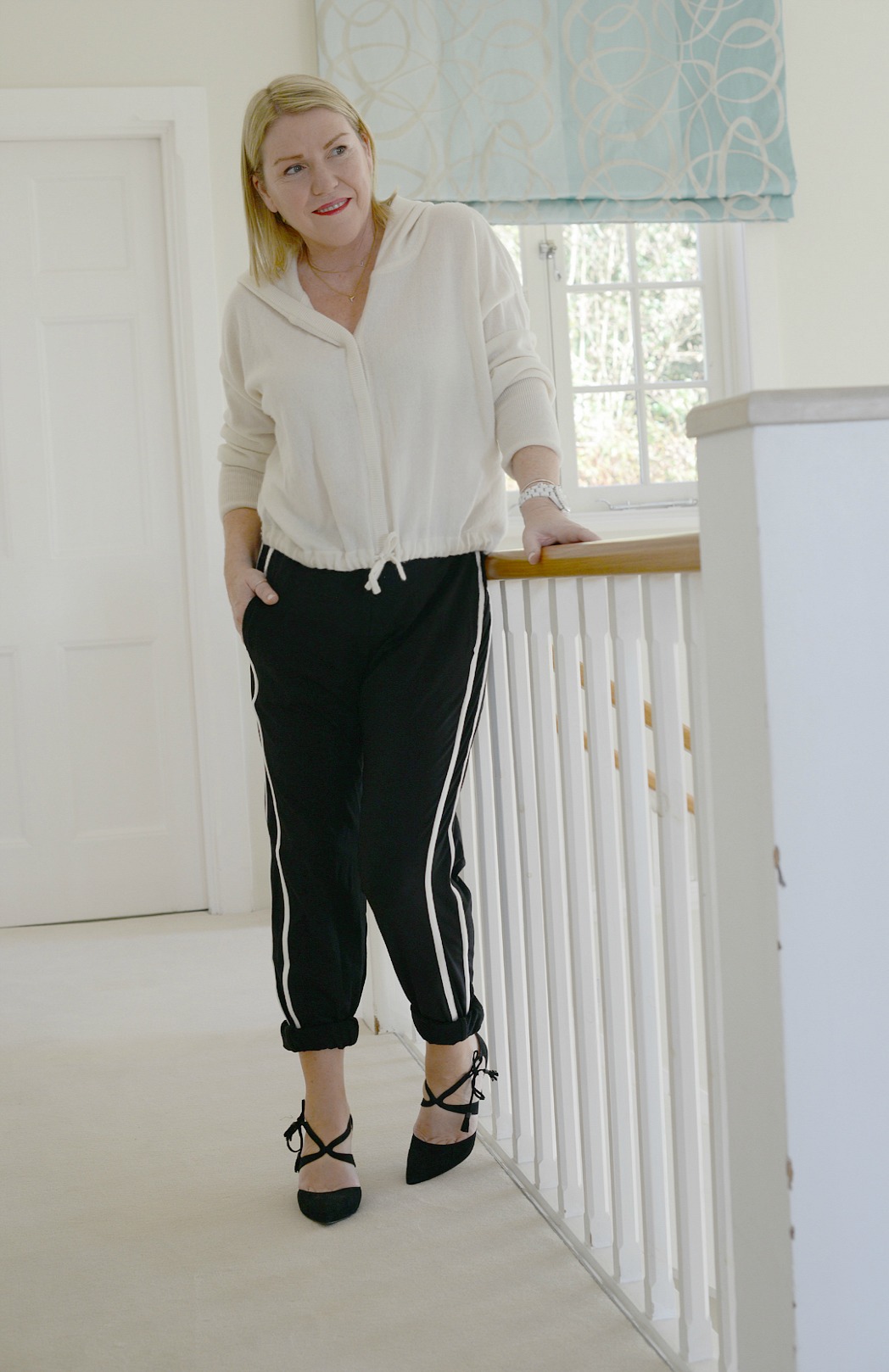 sporty-stripe-trousers-notesfromastylist