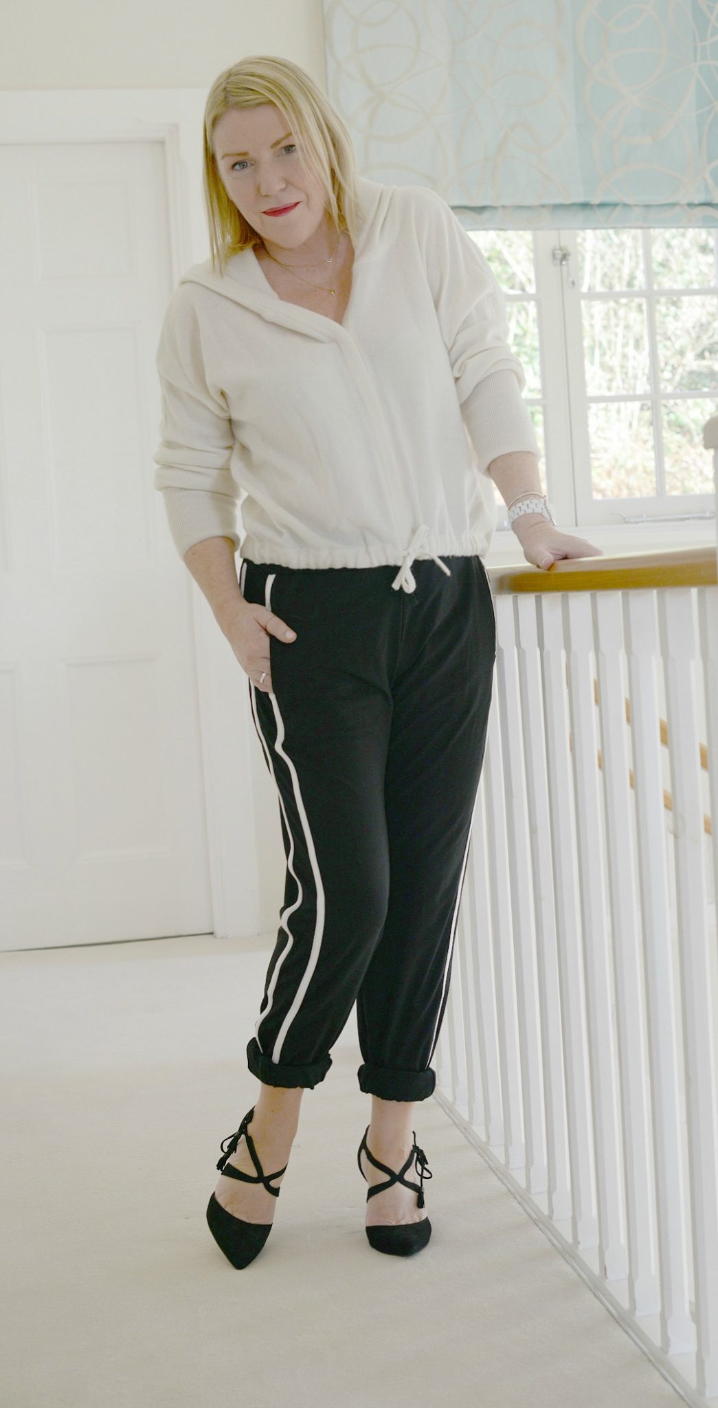 sporty-stripe-trousers-notesfromastylist