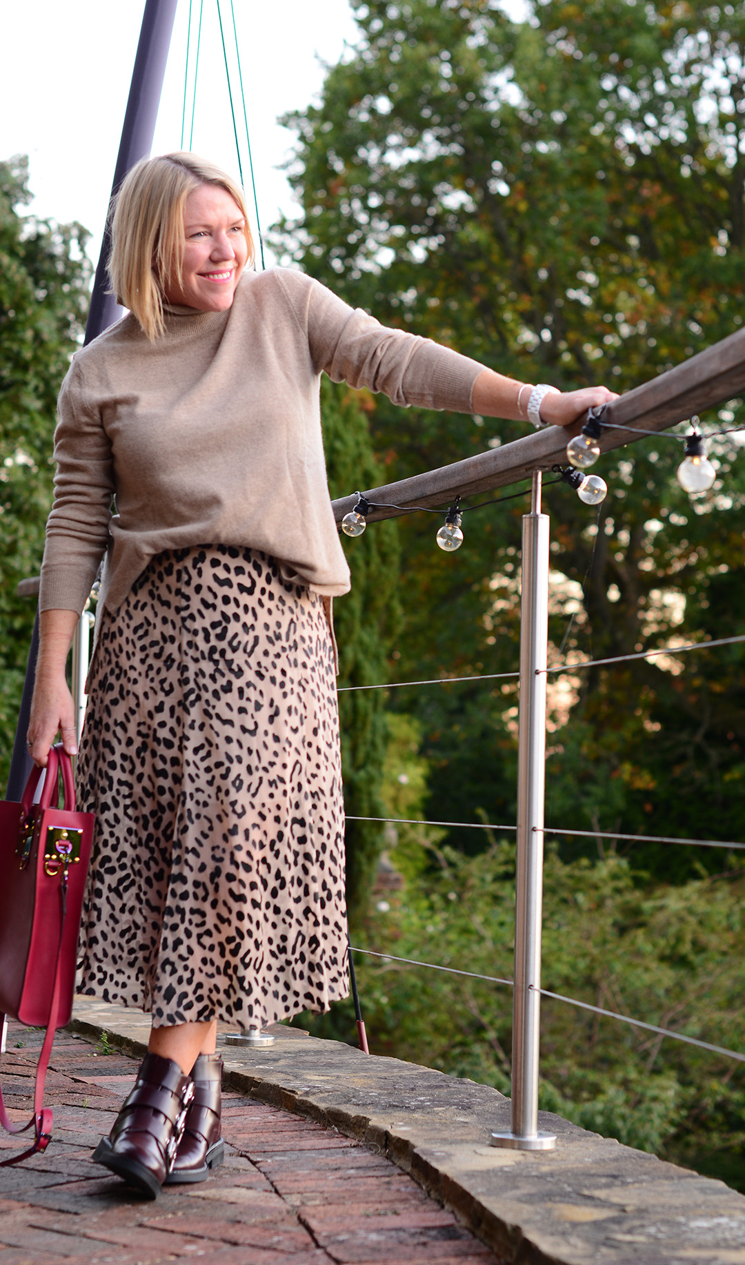 Over 50 Outfit Ideas for Ways to Wear Animal Print Skirts and Pants - YOUR  TRUE SELF BLOG